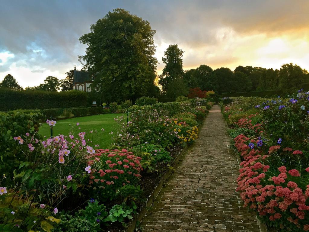 Chateau De Bouelles Bed and Breakfast Neufchâtel-en-Bray Zewnętrze zdjęcie